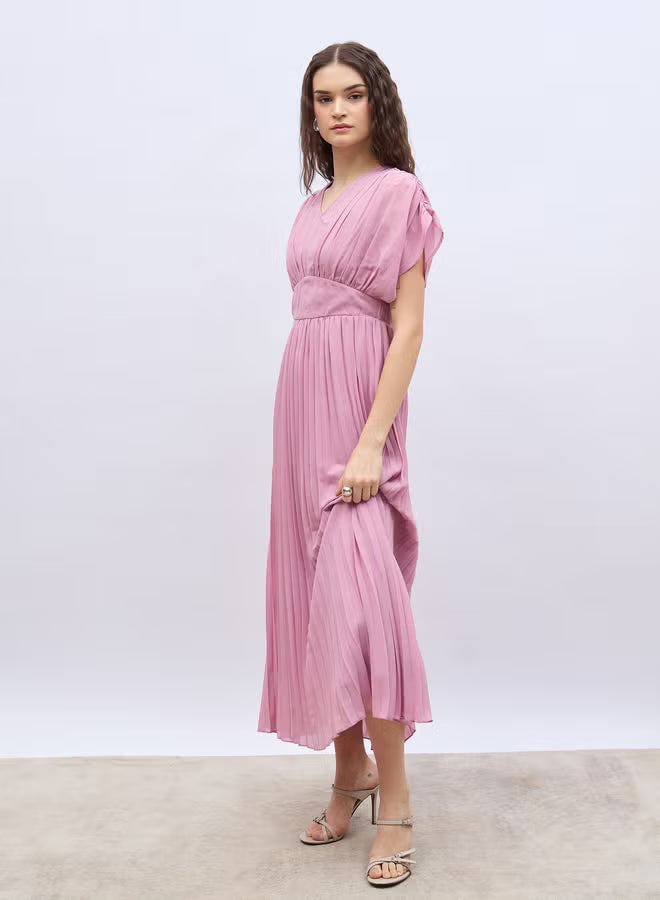 Solid Ruched Extended Sleeves Pleated A-Line Maxi Dress
