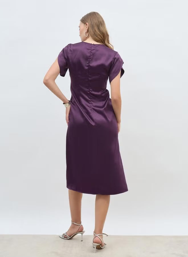 Women Purple Solid Petal Sleeves A-Line Midi Dress